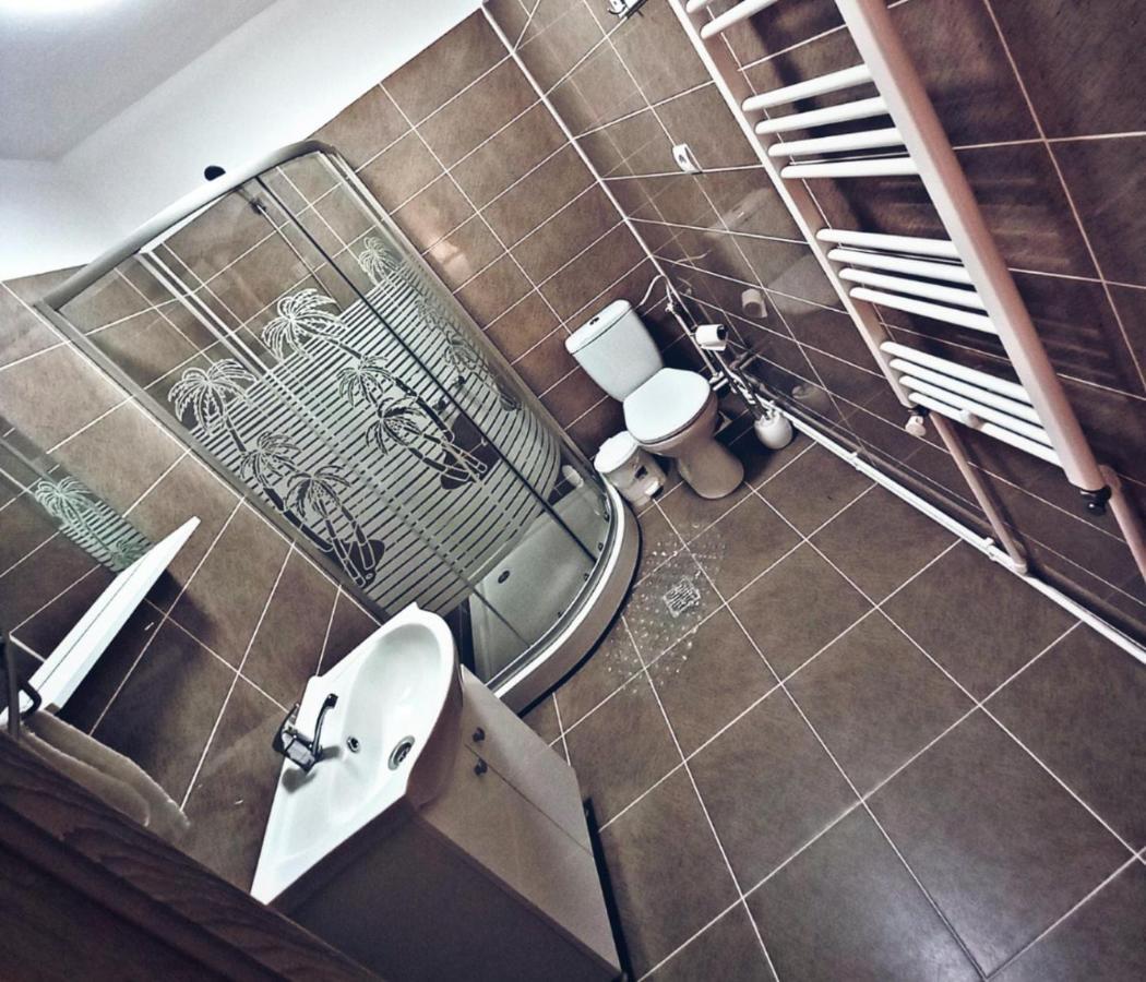 Camere In Regim Hotelier Braszów Zewnętrze zdjęcie