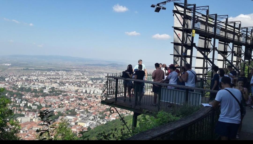 Camere In Regim Hotelier Braszów Zewnętrze zdjęcie